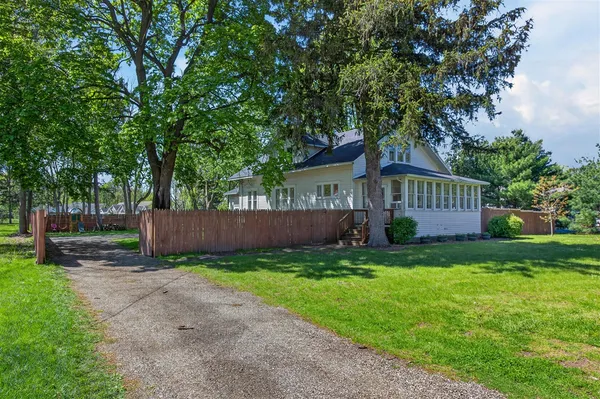 $312,000 | 1536 East Nickerson Court, Benton Harbor, MI 49022