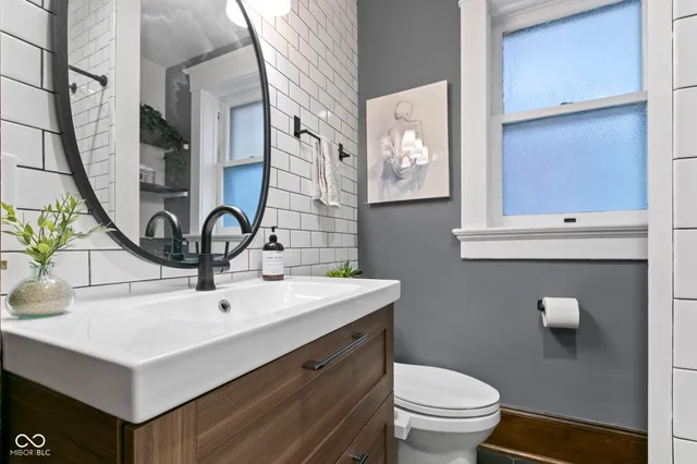 $200,000 | 108 East St Clair Street, Unit E, Indianapolis, IN 46204