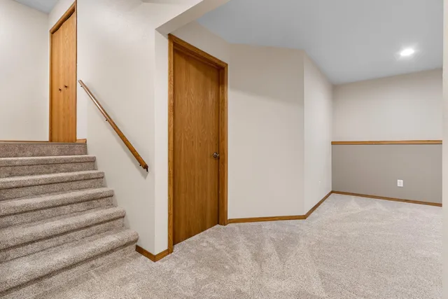 $264,900 | 920 Hoffman Street, Gresham, WI 54128