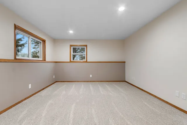 $264,900 | 920 Hoffman Street, Gresham, WI 54128