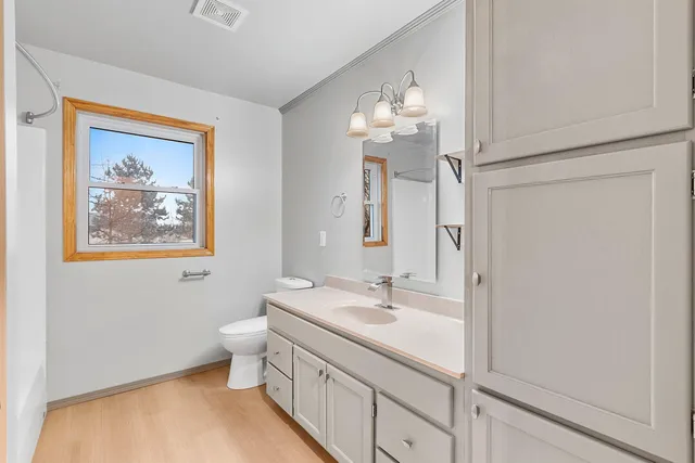 $264,900 | 920 Hoffman Street, Gresham, WI 54128