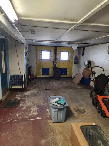 $129,000 | 536 Old Glen Avenue, Berlin, NH 03570