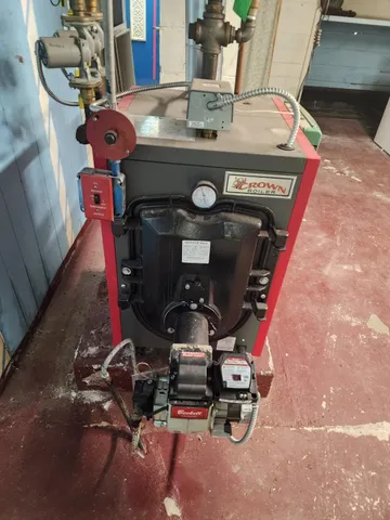 $129,000 | 536 Old Glen Avenue, Berlin, NH 03570