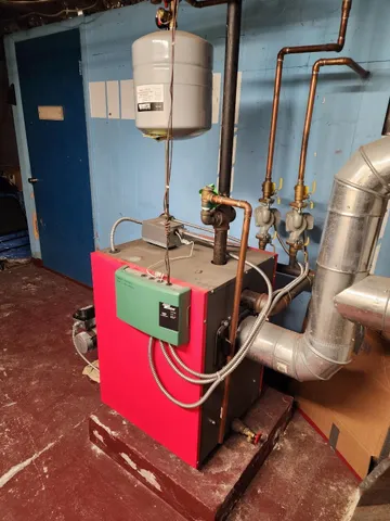 $129,000 | 536 Old Glen Avenue, Berlin, NH 03570