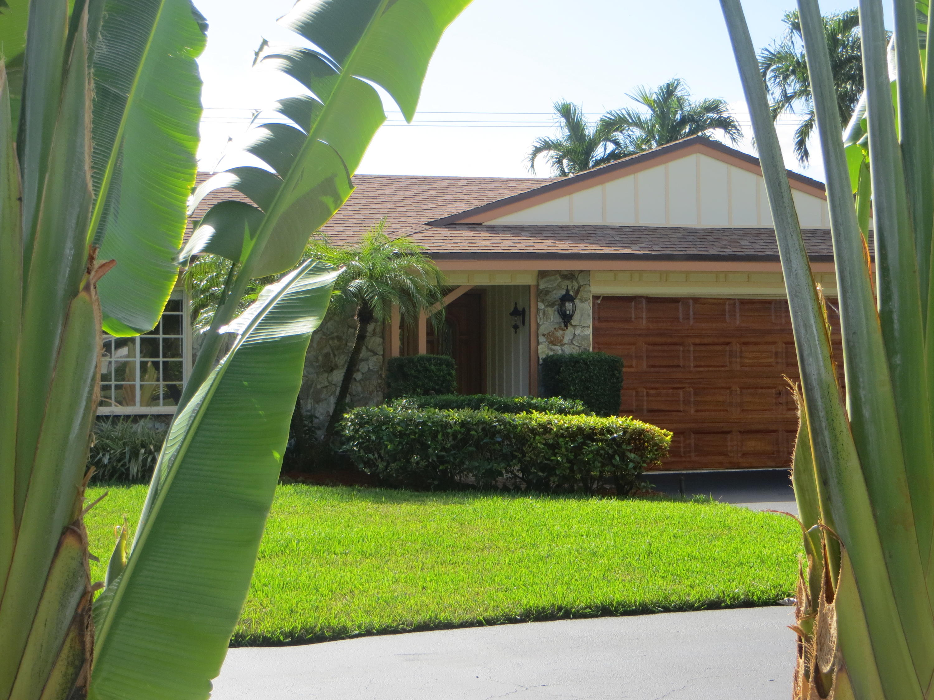 3416 Lowson Boulevard Delray Beach, FL 33445 - Photo 4 of 47 2017-11-18 12.55.39