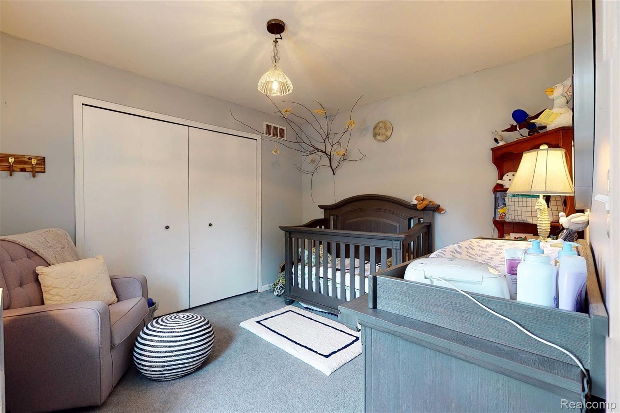 13902 North Ridge Drive Holly, MI 48442 - Photo 25 of 38 n20.jpg