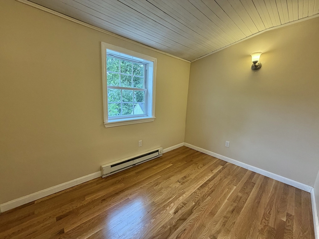 63 Newell Road, Unit 1 Newton, MA 02466 - Photo 16 of 25 Gallery Image 16