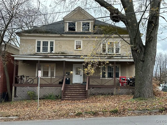 $250,000 | 63 East Utica Street, Oswego, NY 13126