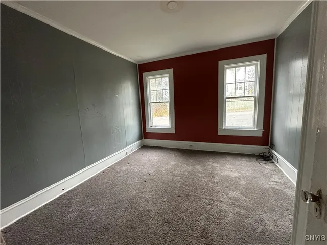 $250,000 | 63 East Utica Street, Oswego, NY 13126