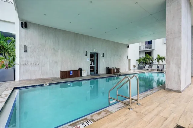 $790,000 | 239 Southwest 9th Street, Unit 2203, Miami, FL 33130