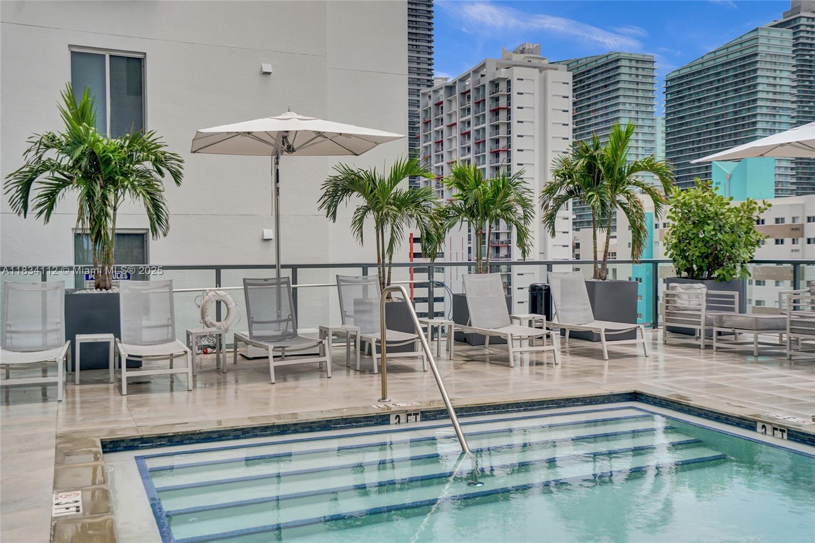 239 Southwest 9th Street, Unit 2203 Miami, FL 33130 - Photo 35 of 43