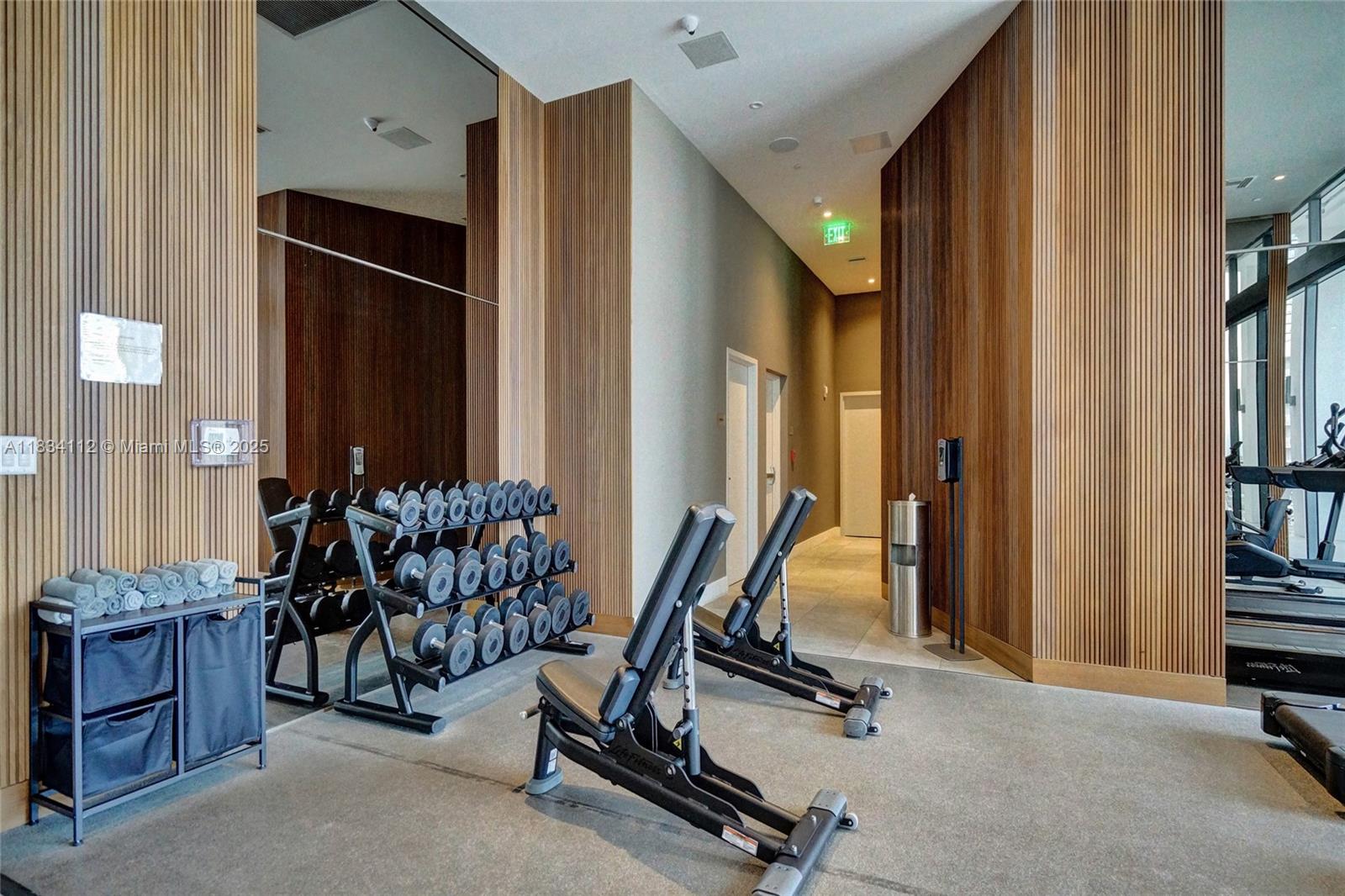 239 Southwest 9th Street, Unit 2203 Miami, FL 33130 - Photo 38 of 43