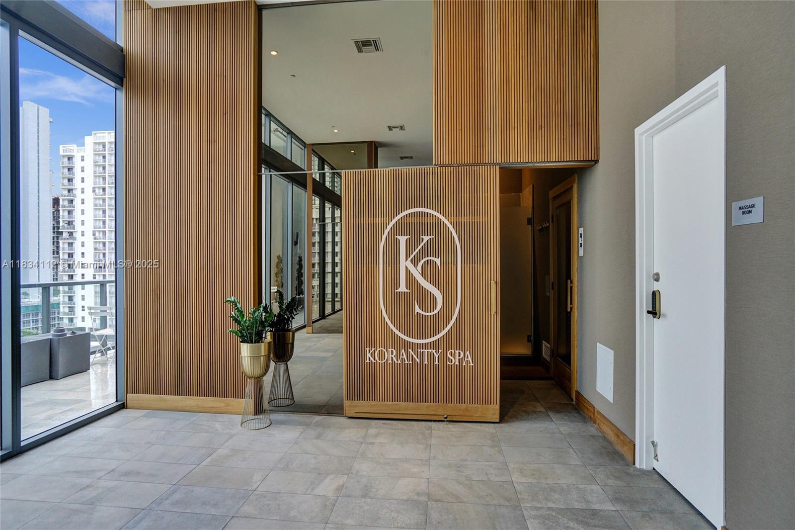 239 Southwest 9th Street, Unit 2203 Miami, FL 33130 - Photo 40 of 43