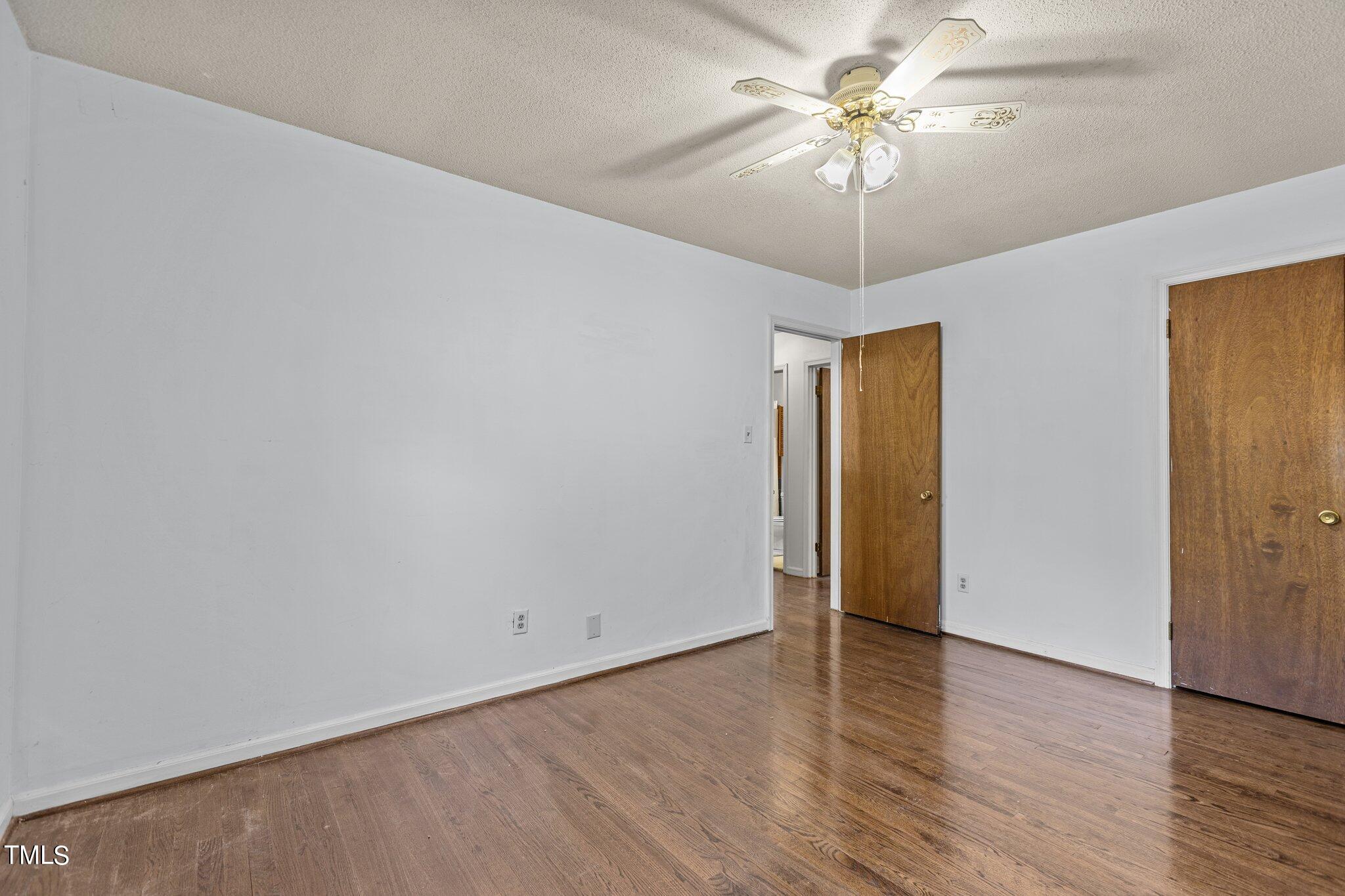 1500 Princess Anne Road Raleigh, NC 27607 - Photo 17 of 37 Owner's bedroom