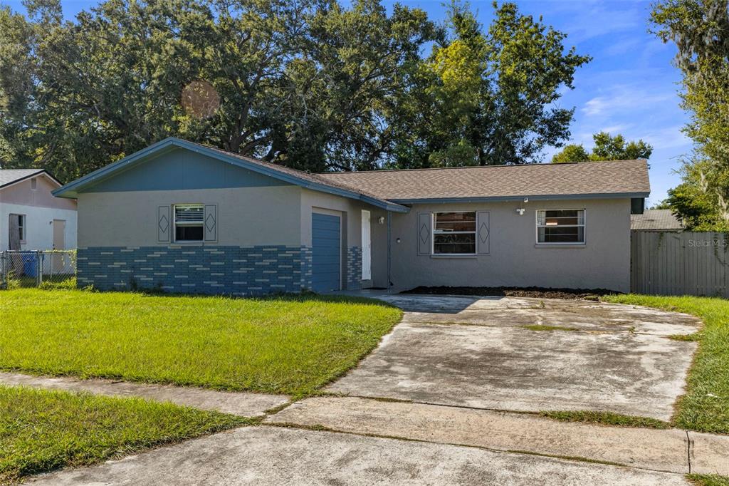 114 Inwood Circle Brandon, FL 33510 - Photo 2 of 31 Gallery Image 2