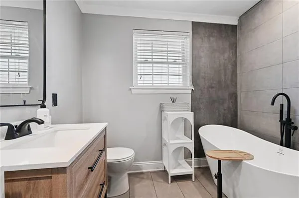 $469,000 | 5517 Avron Boulevard, Metairie, LA 70003