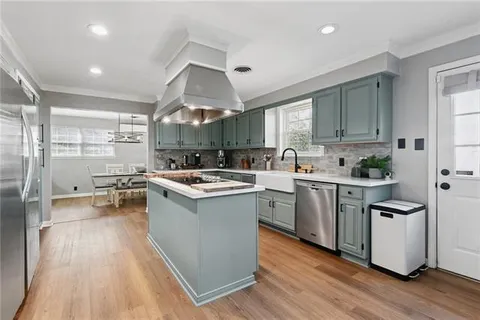 $489,000 | 5517 Avron Boulevard, Metairie, LA 70003