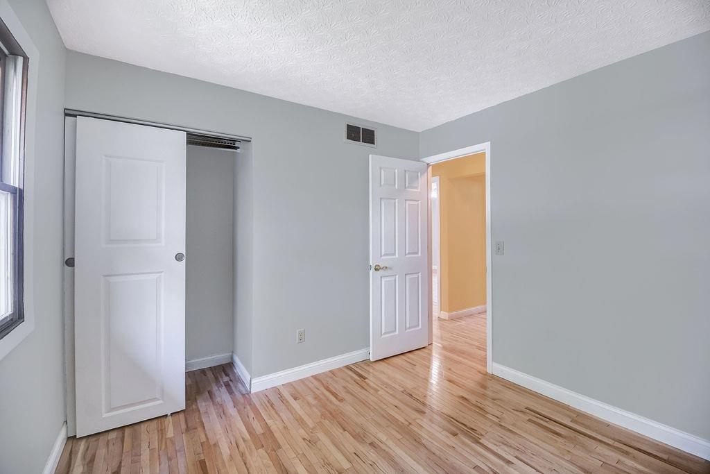 5620 Winton Road Fairfield, OH 45014 - Photo 13 of 35 Gallery Image 13