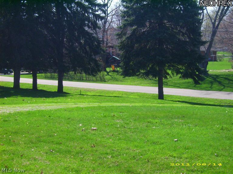 2473 Fairview Road Uniontown, OH 44685 - Photo 7 of 23