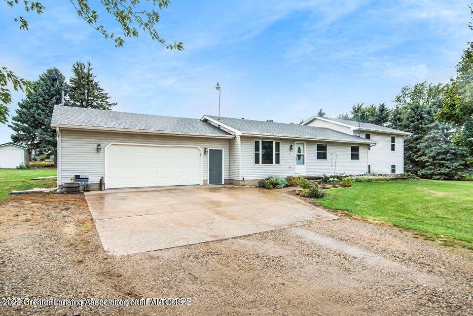 150 Fenner Road Ovid, MI 48866 - Photo 1 of 40 1