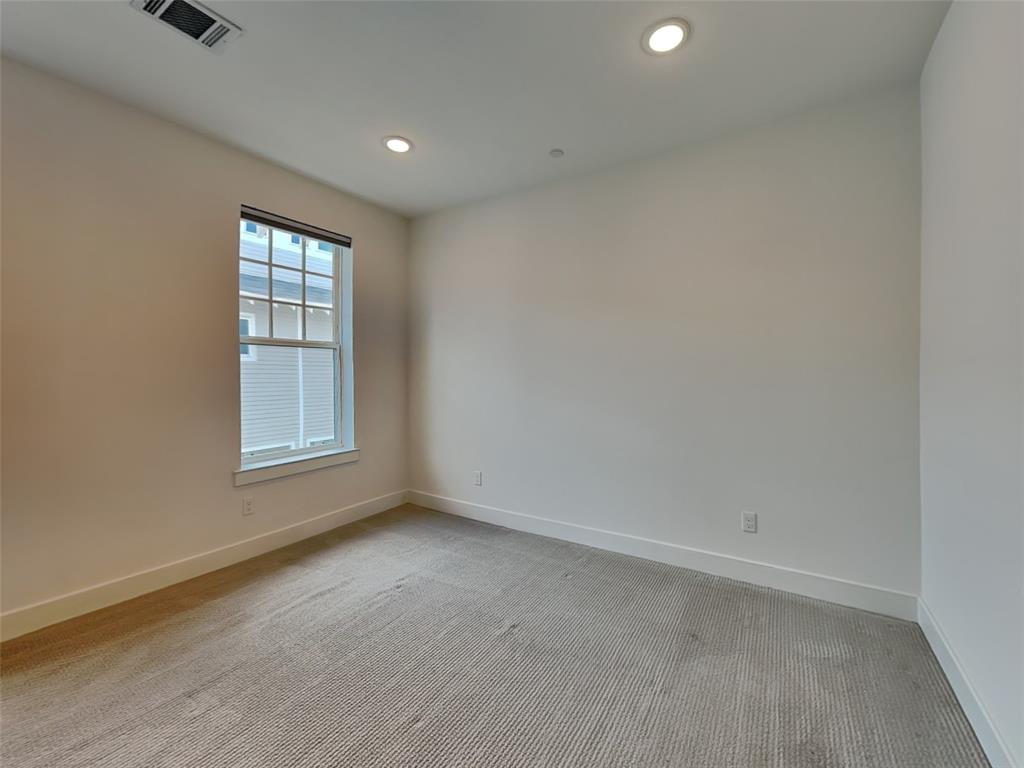 645 North Tyler Street, Unit 302 Dallas, TX 75208 - Photo 14 of 18
