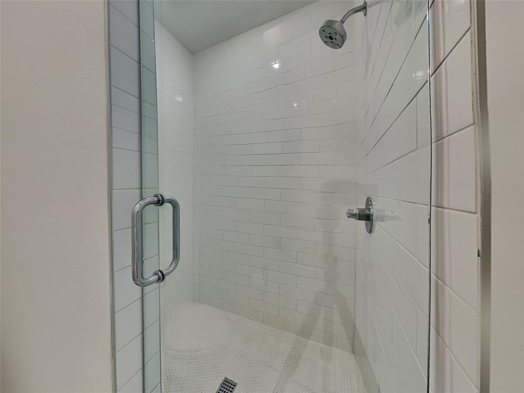 645 North Tyler Street, Unit 302 Dallas, TX 75208 - Photo 17 of 18
