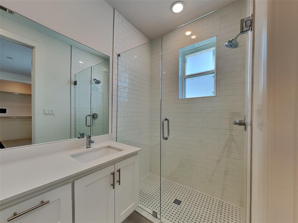 645 North Tyler Street, Unit 302 Dallas, TX 75208 - Photo 10 of 18