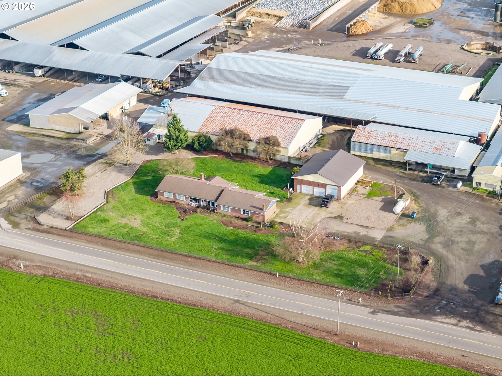 35725 Engel Road Southeast Albany, OR 97322 - Photo 34 of 38 a view of yard