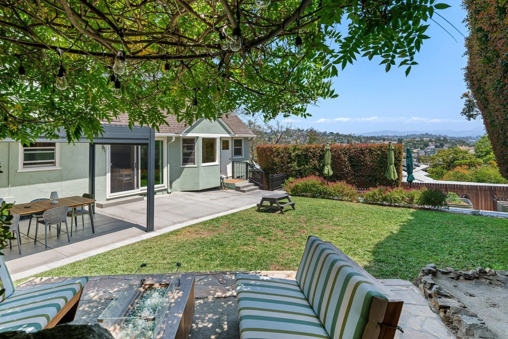8865 Country Club Place Spring Valley, CA 91977 - Photo 40 of 57