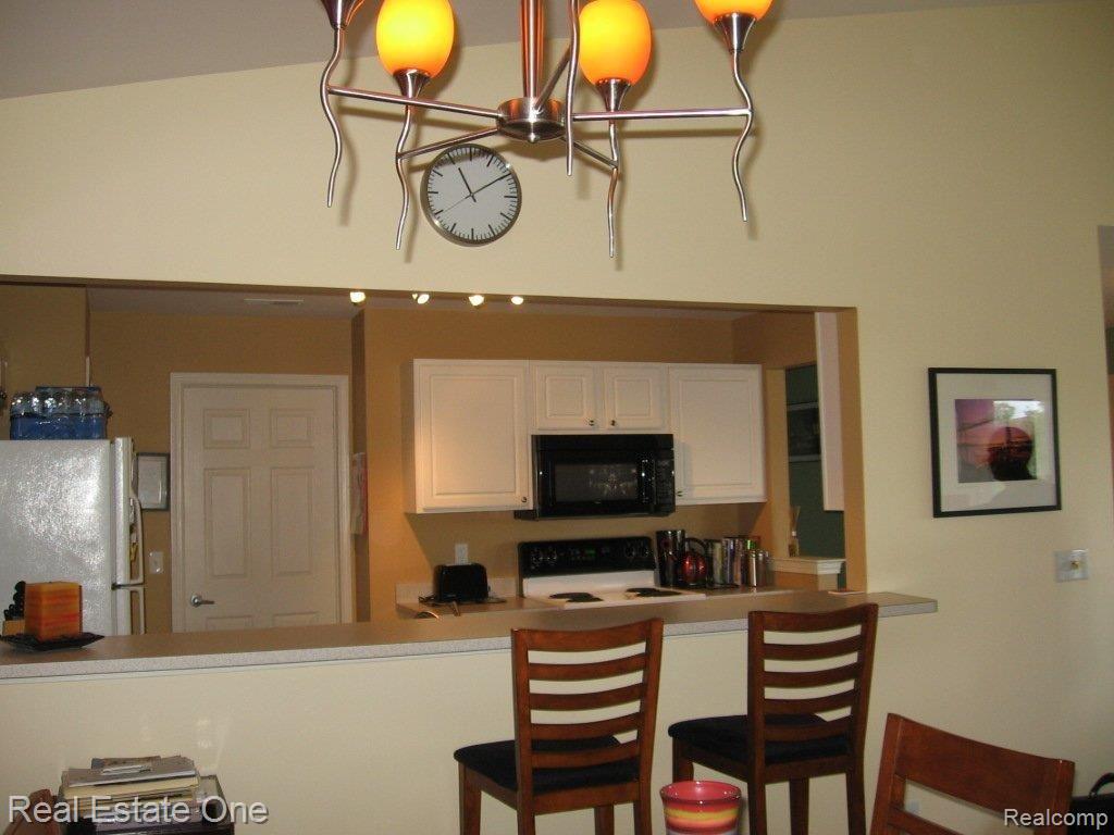 1881 Flagstone Circle, Unit 134 Rochester, MI 48307 - Photo 16 of 16 Snack Bar