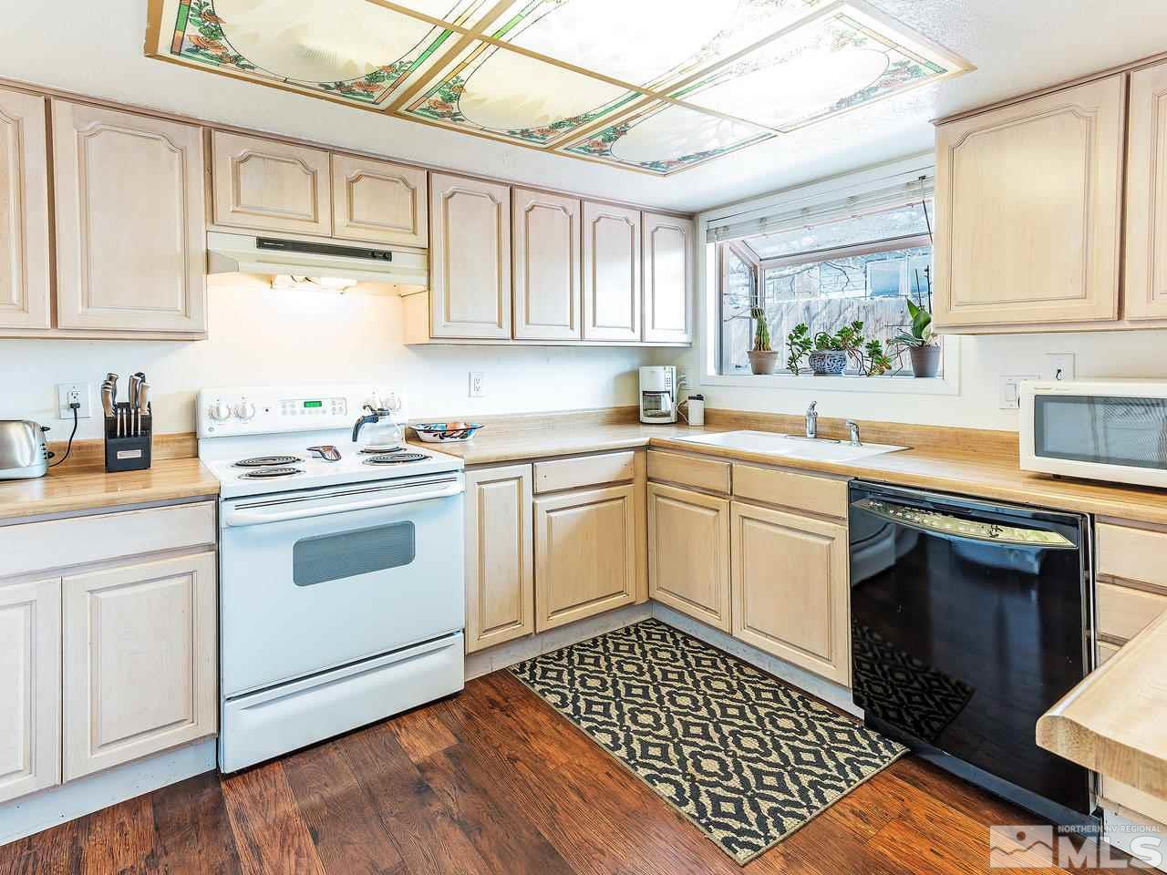 3345 Bowie Road Reno, NV 89503 - Photo 8 of 16