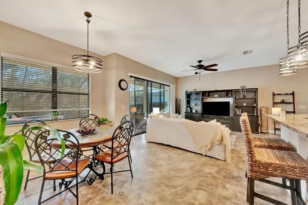 $615,000 | 15616 Starling Water Drive, Lithia, FL 33547