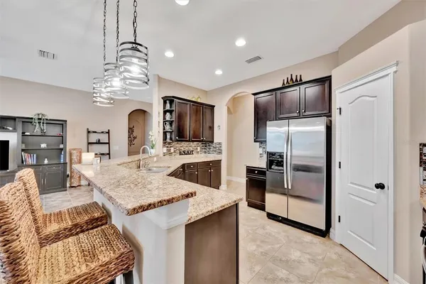 $615,000 | 15616 Starling Water Drive, Lithia, FL 33547