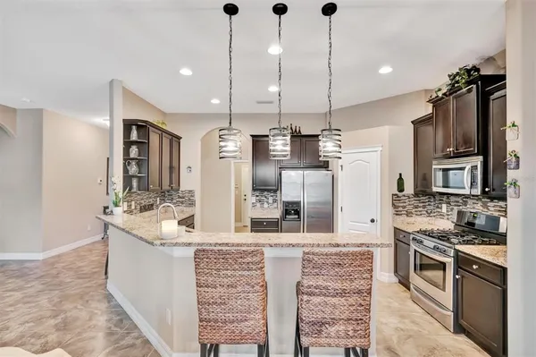 $615,000 | 15616 Starling Water Drive, Lithia, FL 33547