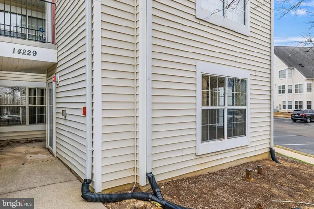 a view of a entryway in front of house