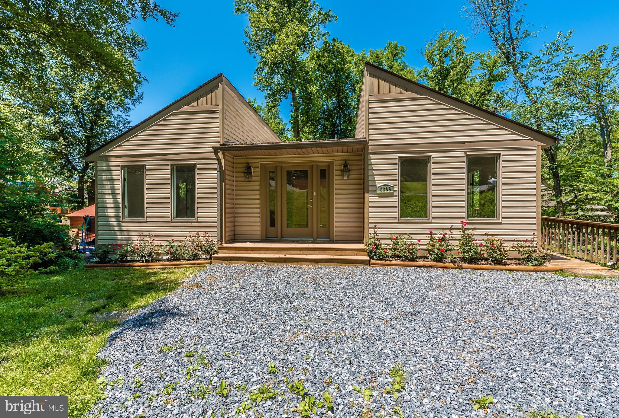 6602 West Lakeridge Road New Market, MD 21774 - Photo 2 of 49 EXTERIOR FRONT