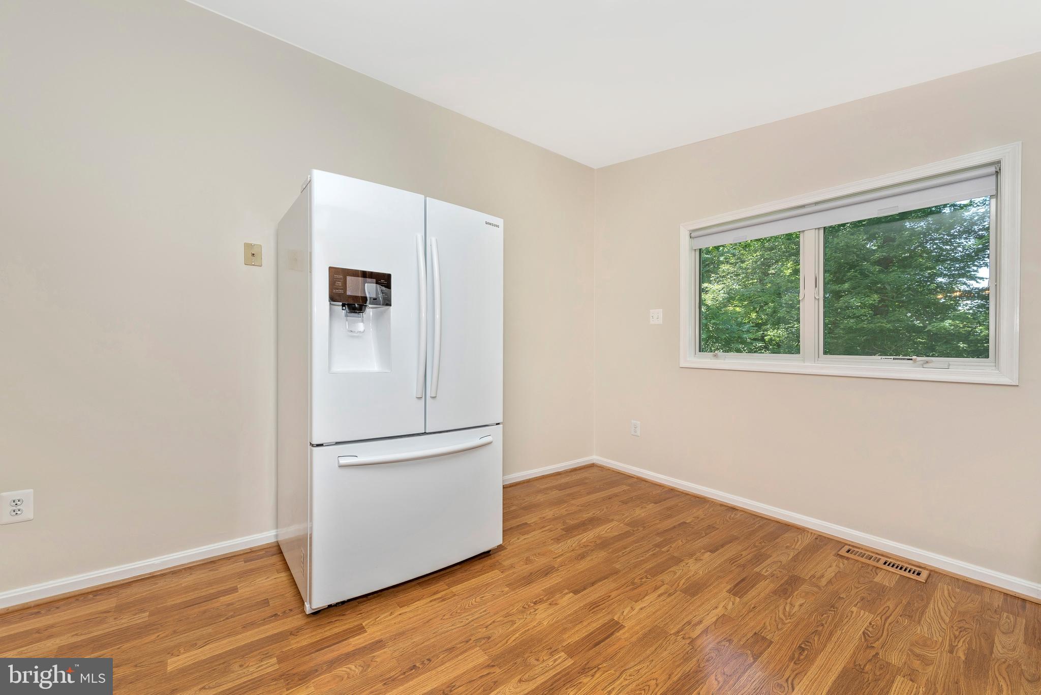 6602 West Lakeridge Road New Market, MD 21774 - Photo 17 of 49 KITCHEN