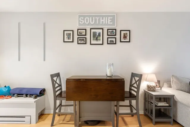 a view of a workspace with furniture