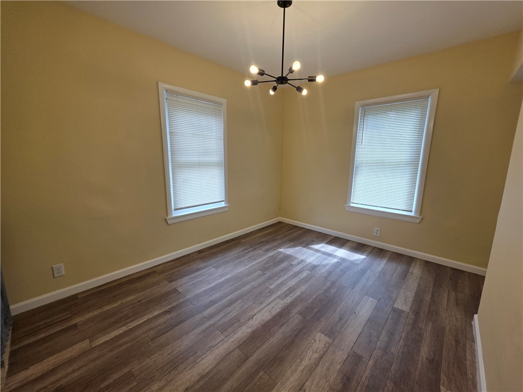 28 Carver Street Pawtucket, RI 02860 - Photo 7 of 37
