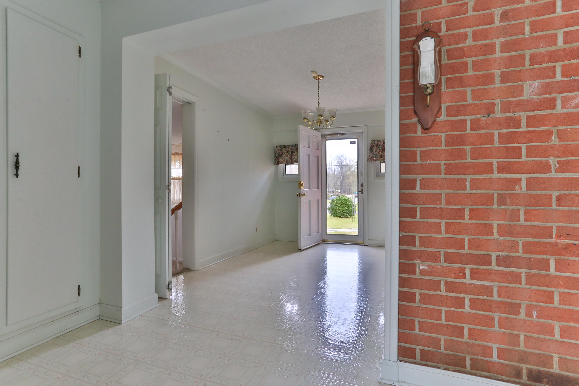 929 Thomas Street Rockingham, NC 28379 - Photo 12 of 39 1O8A2439