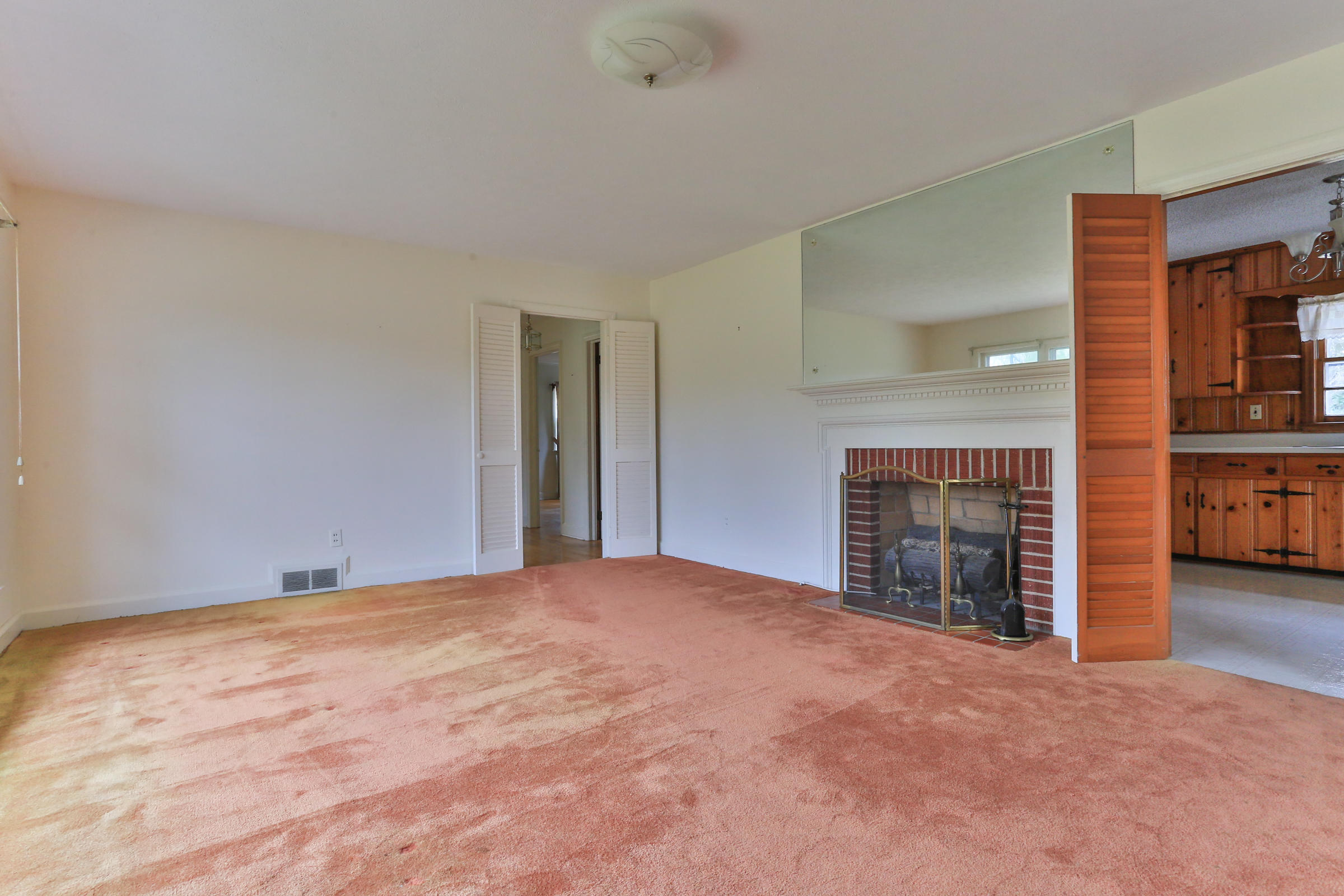 929 Thomas Street Rockingham, NC 28379 - Photo 3 of 39 1O8A2399