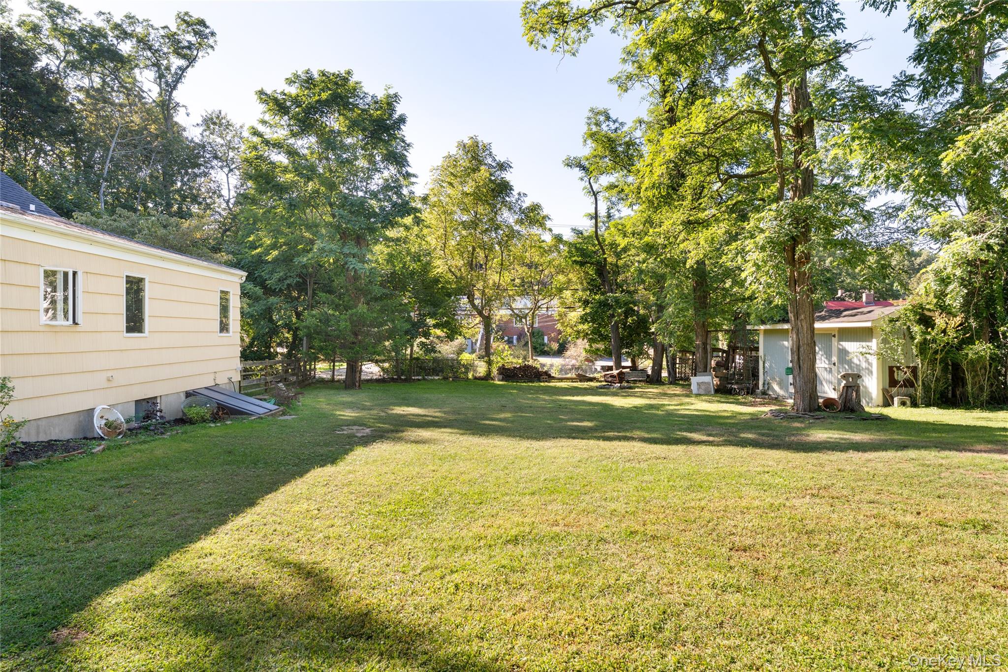 4 Acacia Road Rocky Point, NY 11778 - Photo 3 of 47 Gallery Image 3