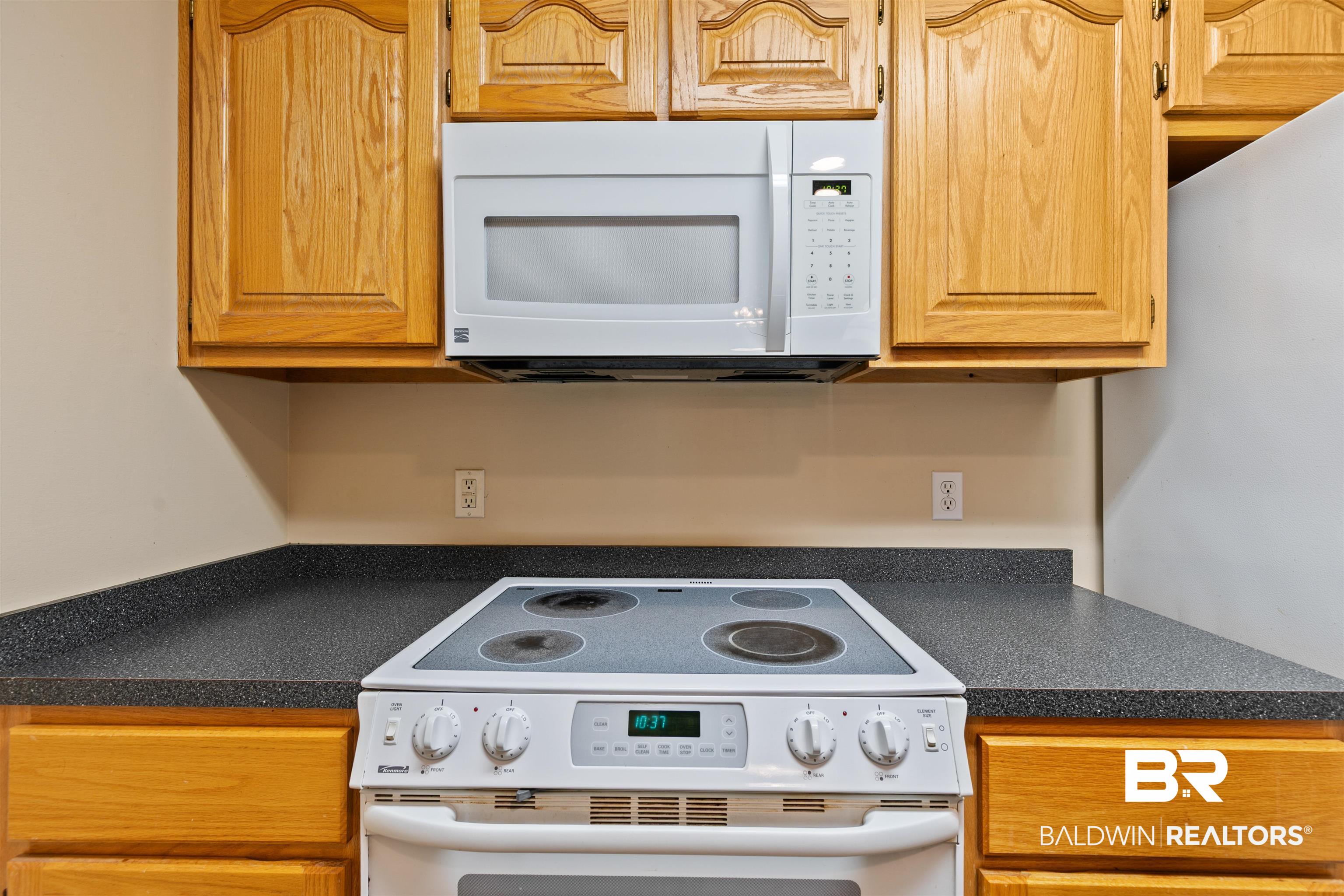 16985 Highway 104 Silverhill, AL 36576 - Photo 21 of 47