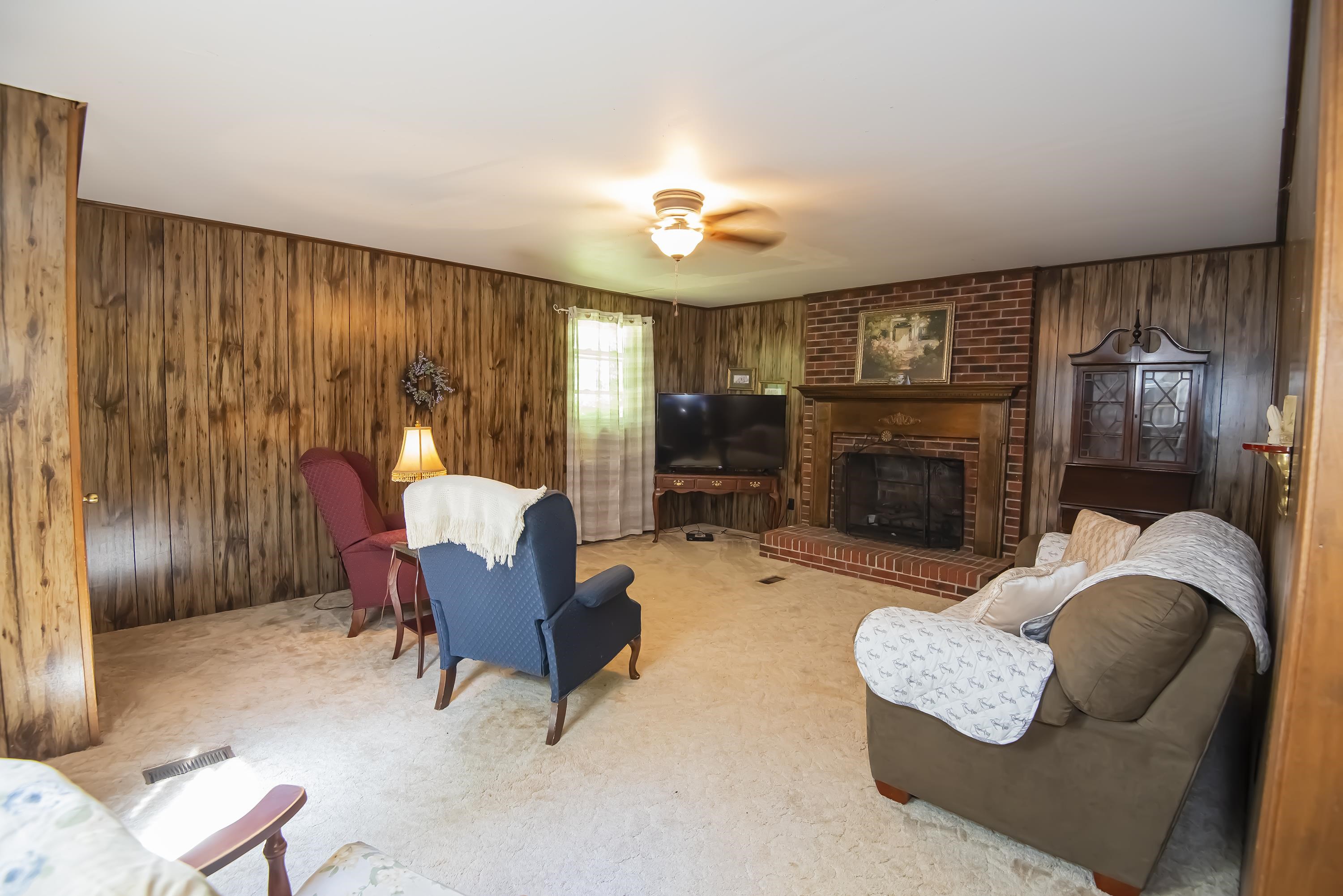 527 McKittrick Bridge Road Fountain Inn, SC 29644 - Photo 9 of 24 Gallery Image 9