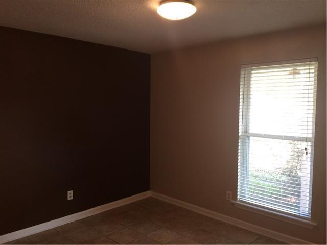 1824 Cinclair Loop Laplace, LA 70068 - Photo 7 of 9