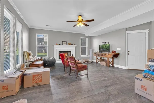 $460,000 | 8120 Northwest Delta Drive, Kansas City, MO 64151