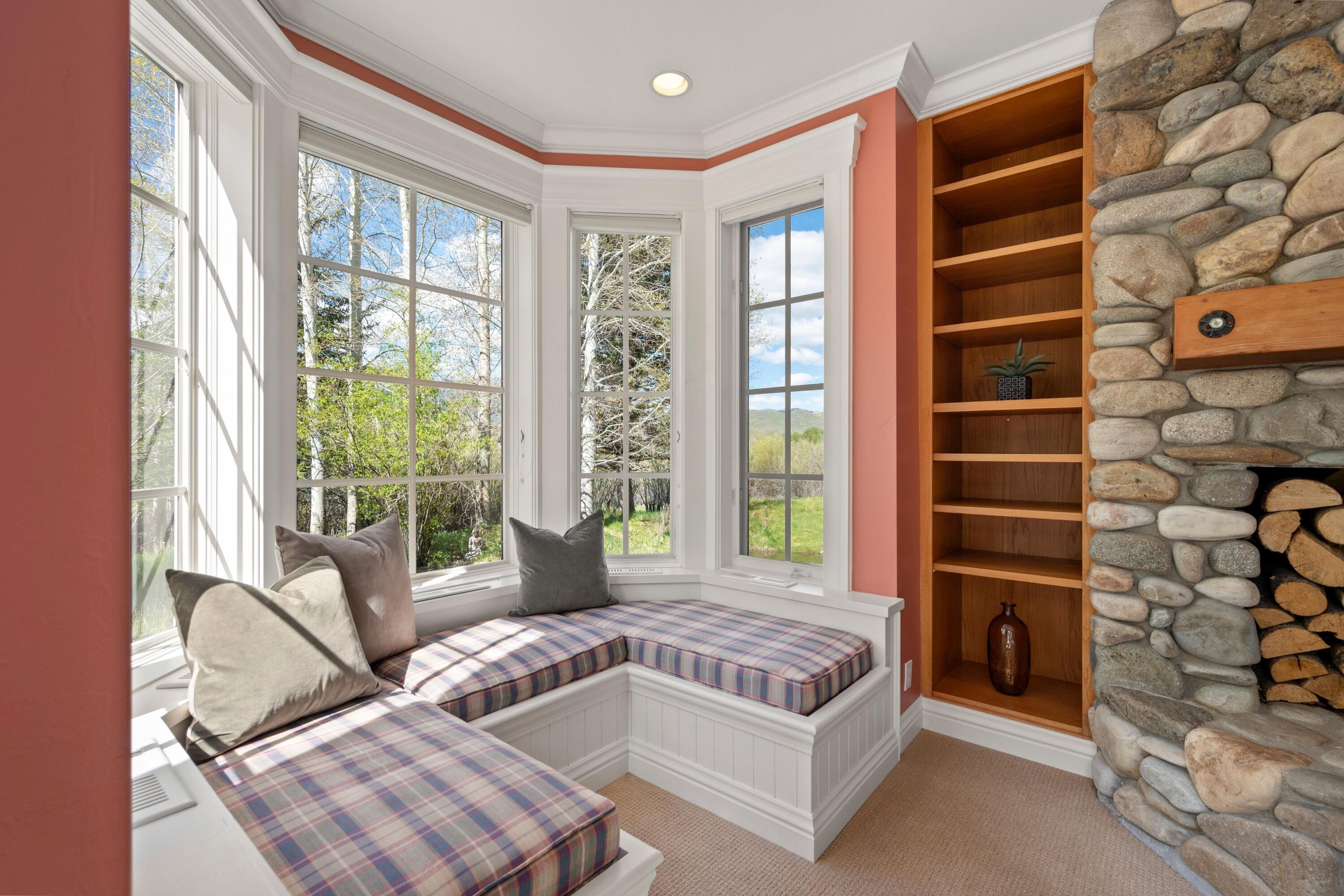 702 Morning Star Road Sun Valley, ID 83353 - Photo 18 of 37 Window seataing in den