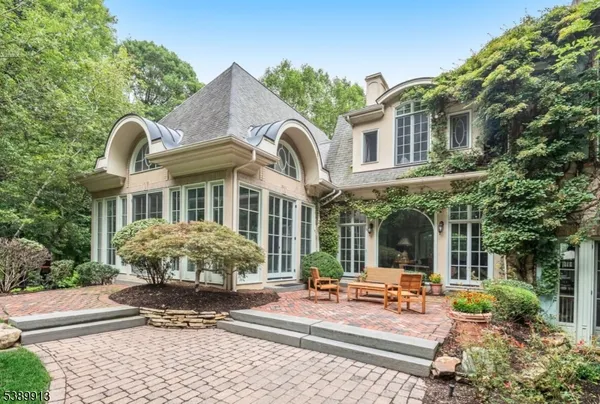 a view of outdoor space yard and patio
