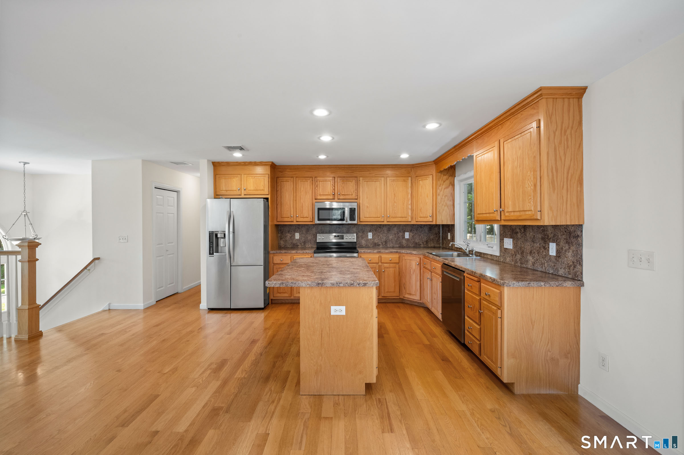 49 Ruggles Row Southington, CT 06479 - Photo 7 of 38 Gallery Image 7