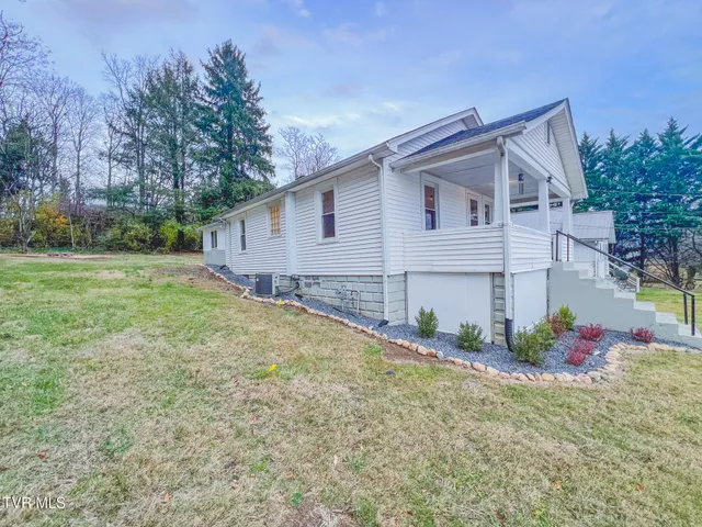 $199,900 | 815 Vernon Street, Bristol, VA 24201